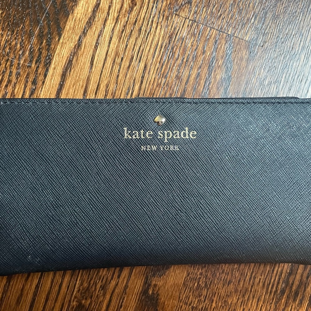 Authentic Kate Spade flat wallet
